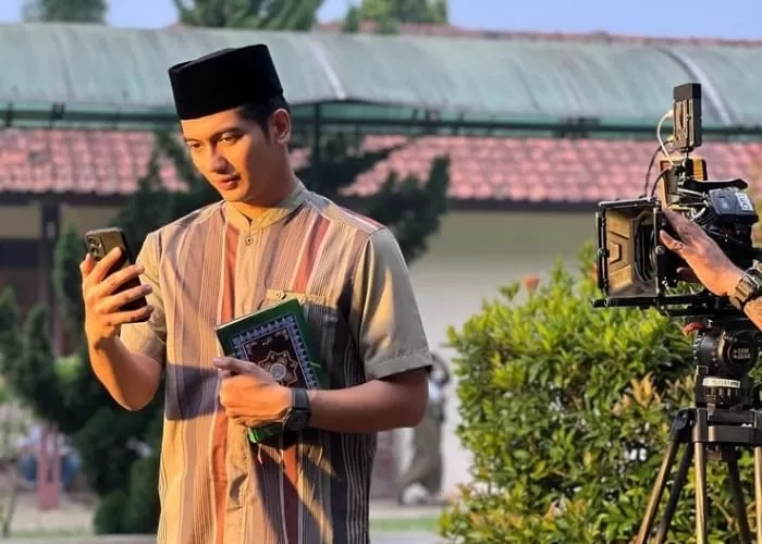 Teuku Ryan dalam sinetron Saleha (Foto: GENMUSLIM.id/dok: Instagram @saleha.sctv_)
