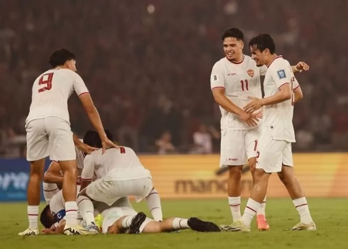 Selebrasi pemain timnas Indonesia saat pertandingan di GBK (foto: GENMUSLIM.id/Dok: Instagram @0ratmangoen)