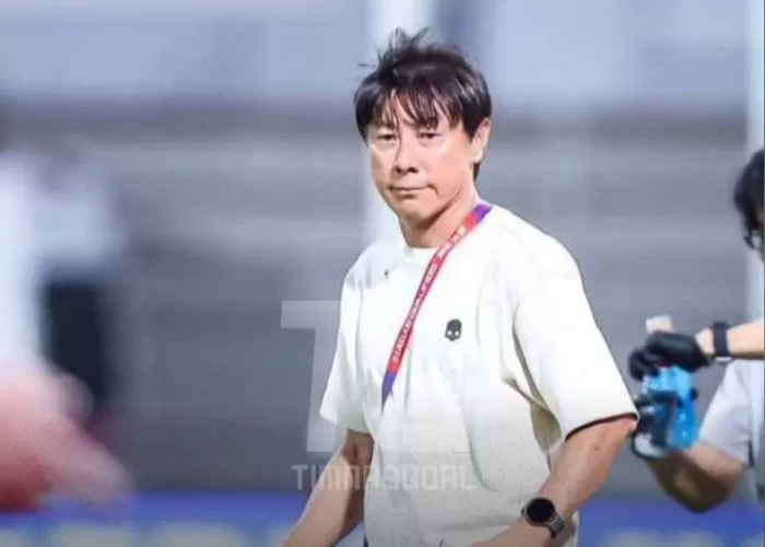 Shin Tae Yong pelatih Timnas Indonesia dalam mempersiapkan pertandingan melawan Jepang dan Arab Saudi.  (Foto: GENMUSLIM.id/dok: Instagram @timnasgoal)