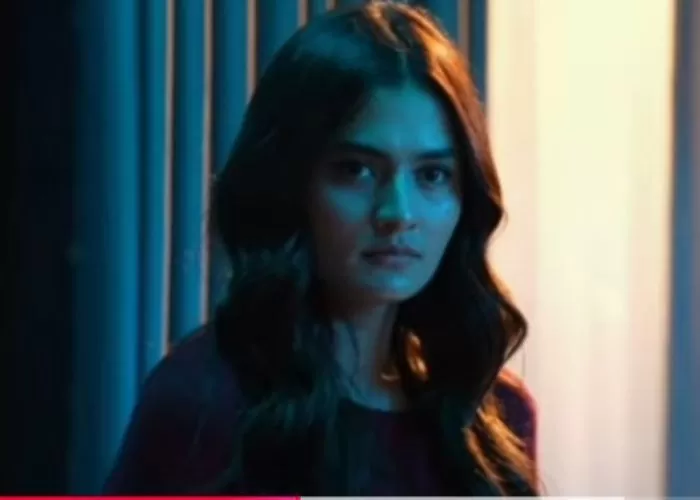 Sinopsis Kisah Sinetron Saleha 6 November 2024, Bara Mulai Menjauh, Nadia Masuk Ke Kamar Nando Dan Saleha Untuk Membunuh Mereka. (Foto: GENMUSLIM.id/ dok: Youtube Sinopsis Sinetron Indonesia)