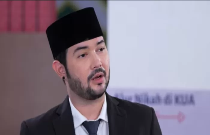 Sinopsis Sinetron Saleha 30 November 2024, Ario Datangi Ayah Saras Untuk Meminta Restu Nikahi Saras (Foto: GENMUSLIM.id/dok: YouTube Sinopsis Sinetron Indonesia)