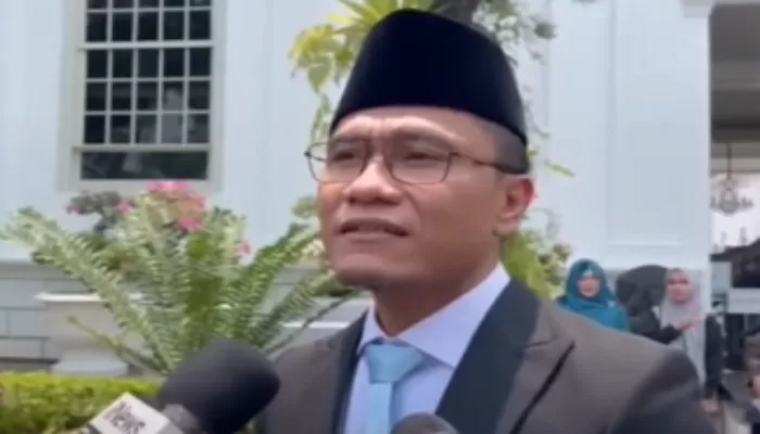 Gus Miftah diduga menghina seorang Penjual Es Teh dalam suatu Pengajian di Jawa Tengah (Foto: GENMUSLIM.id/dok: YouTube Saeful Zaman)