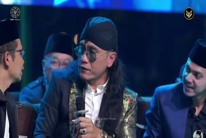 Sosok Gus Miftah, Gus Yusuf Chudlori, dan Habib Zaidan yang Ramai Karena Menertawakan Pedagang Es Teh (Foto: GENMUSLIM.id/dok: YouTube Gus Yusuf Channel)