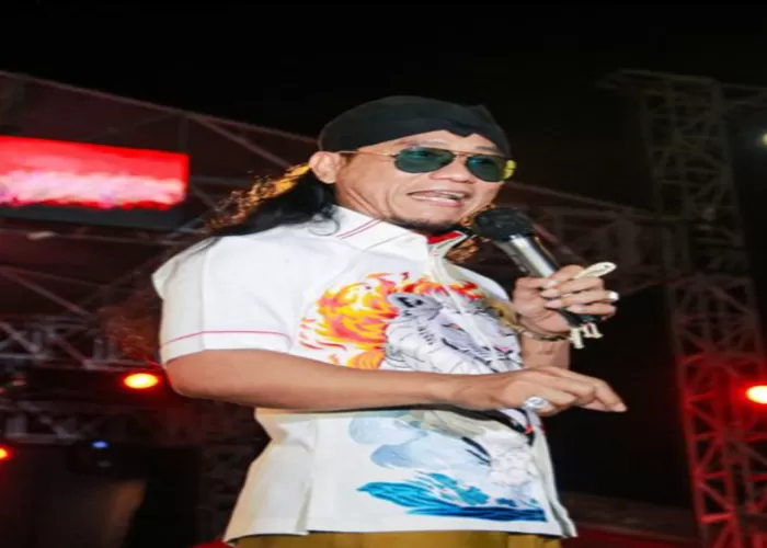 Akibat Skandal Olokan terhadap Penjual Es Teh, Warganet Ramai Desak Prabowo Copot Jabatan Gus Miftah (Foto: GENMUSLIM.id/dok: Instagram @silaturahmikebangsaan)