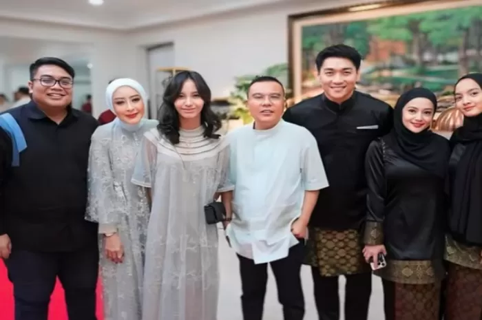 Ifan Seventeen saat Bertemu dengan Sufmi Dasco, Politisi Gerindra (Foto: GENMUSLIM.id/dok: Instagram @ifanseventeen)