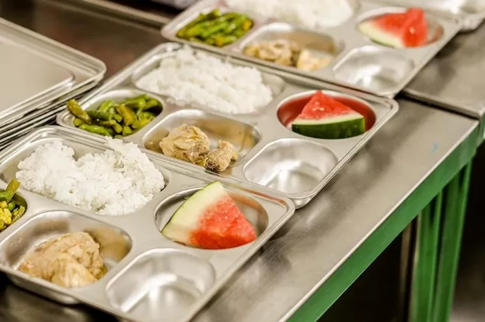 Contoh menu MBG - Kepala BGN mengungkapkan skema MBG di daerah kepulauan dan terpencil (Foto: GENMUSLIM.id/dok: Instagram @badangizinasional.ri)