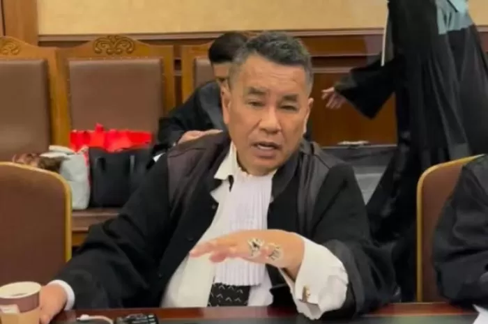 Menyoroti pernyataan pengacara Hotman Paris dalam sidang praperadilan kasus korupsi yang menjerat eks Mendikbud, Nadiem Makarim (Foto: GENMUSLIM.id/dok: Instagram @hotmanparisofficial)