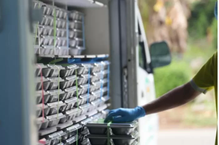 Menyoroti kasus penyitaan ruko yang diduga berisi nampan palsu dalam program MBG di Jakarta Utara (Foto: GENMUSLIM.id/dok: Badan Gizi Nasional)