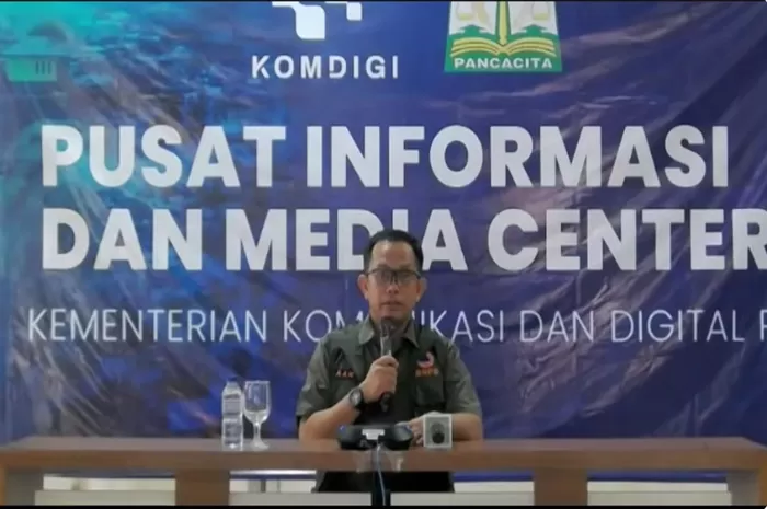 Konferensi pers BNPB, update penanganan bencana banjir dan longsor di Aceh, Sumut dan Sumbar, Kamis, 11 Desember 2025 (Foto: GENMUSLIM.id/dok: YouTube BNPB Indonesia)