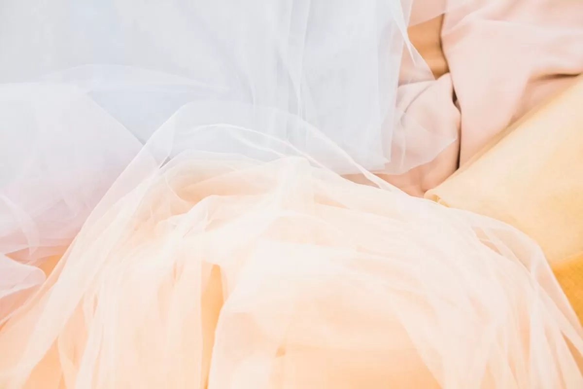 Tips merawat baju berbahan shiffon (freepik.com)