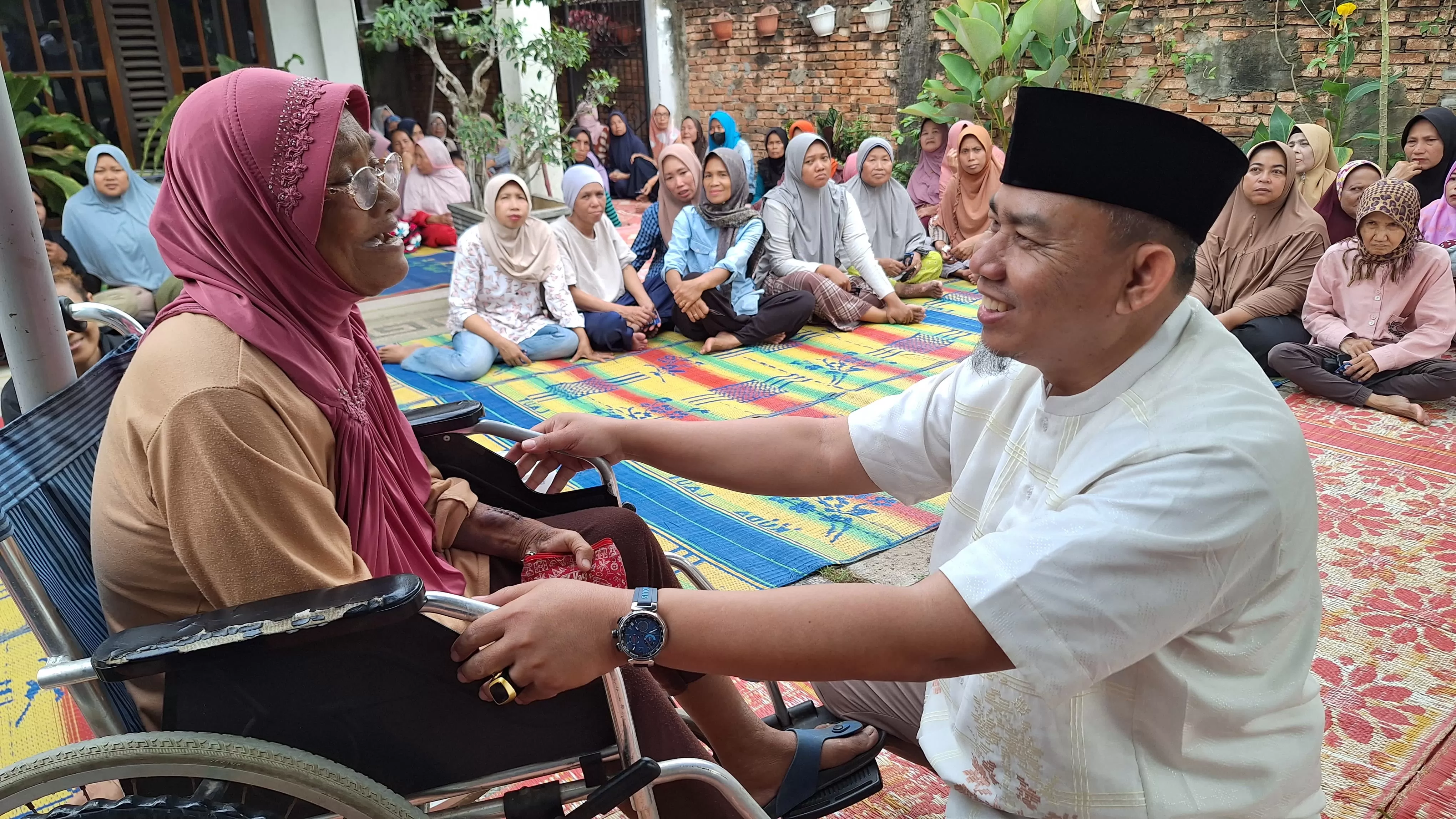 Warga Kota Jambi Kagumi H Abdul Rahman (ist/langitviral.com)
