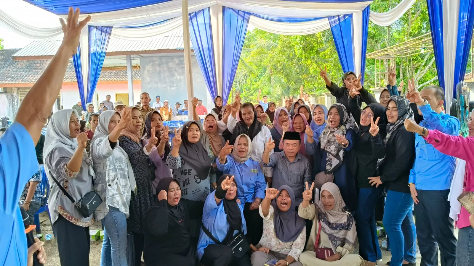 Al Haris Didampingi Salma Mahir Silaturahmi Bersama Tokoh Masyarakat Maro Sebo Muaro Jambi