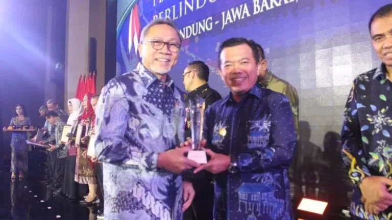 Al Haris Pernah Terima Penghargaan dari Mendag RI: Provinsi Peduli Perlindungan Konsumen