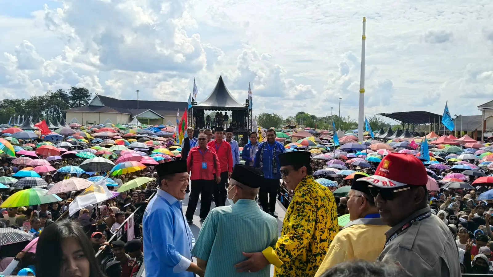 Sederet Tokoh Jambi yang Hadiri Kampanye Akbar Haris-Sani di Bungo