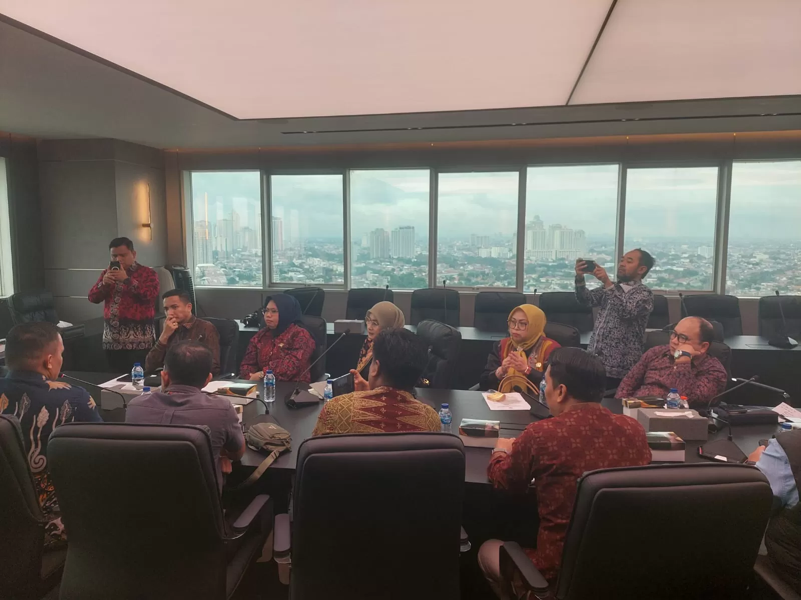 DPRD Jambi Konsultasi dengan Komisi II DPR RI Bahas Seleksi PPPK dan Penyelesaian Masalah Tenaga Honorer