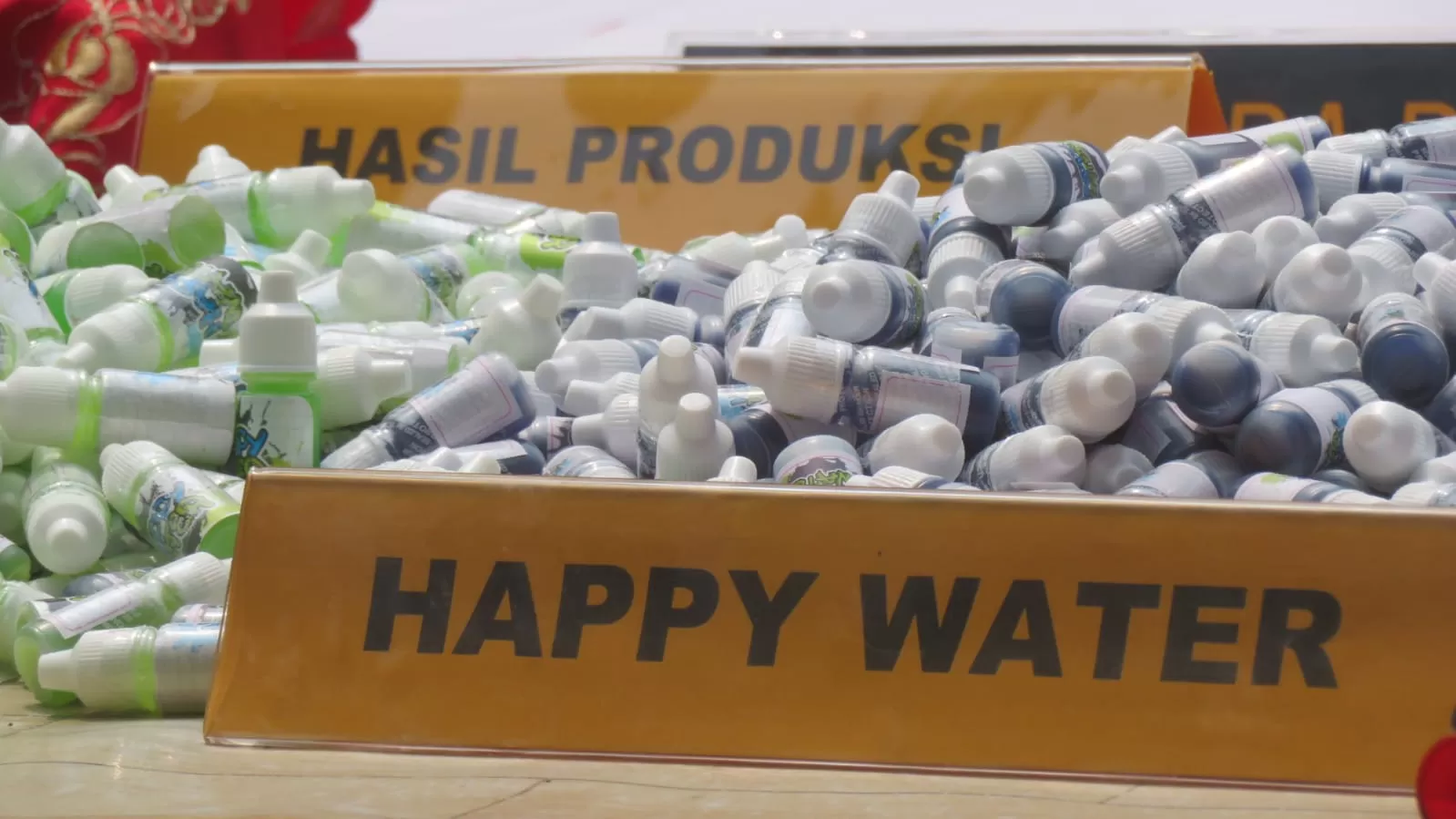 Kokinya Pun Ditangkap Bareskrim, Harga Happy Water Rp 1,2 Juta Dan ...