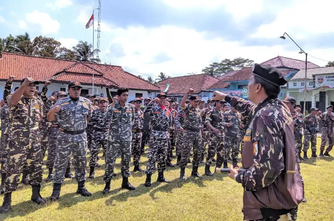 Banser Di Kebumen Jaga Gereja, Wujud Toleransi Dan Kerukunan Antarumat ...