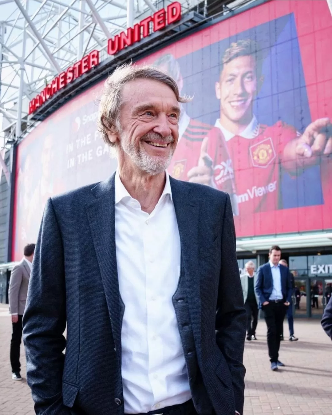 Sir Jim Ratcliffe Rombak Manchester United Besar-Besaran, 300 Pegawai ...