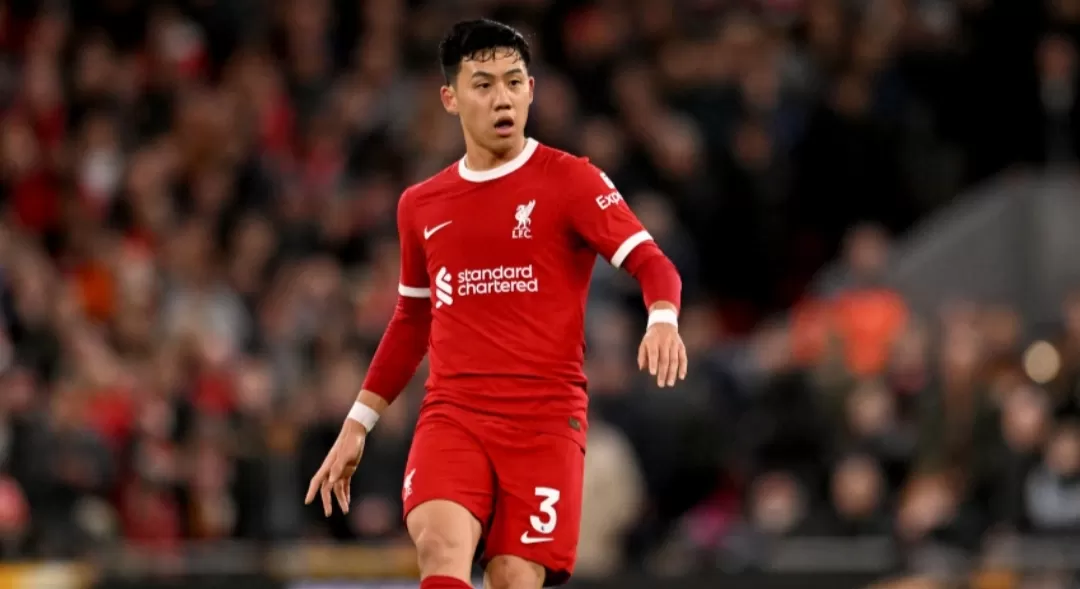 Wataru Endo Nantikan Gelar Pertama Bersama Liverpool Jelang Hadapi ...