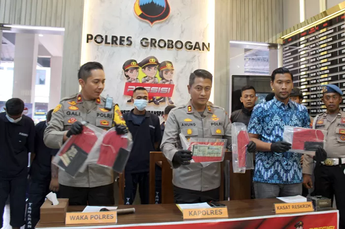 Polisi Ungkap Kasus Pemalsuan STNK Di Grobogan Dan Berhasil Amankan ...