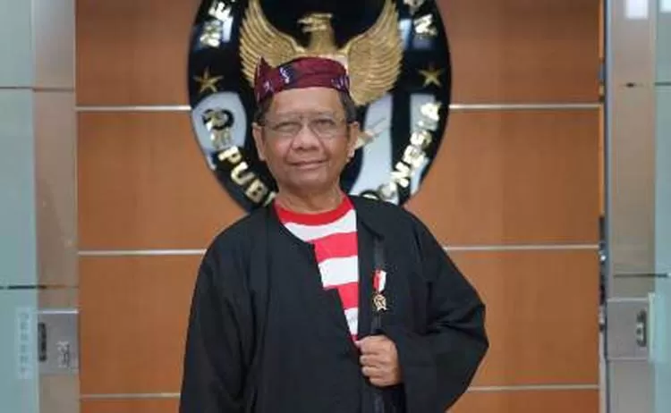 Ini Profil Mahfud MD, Sosok Yang Sederhana Itu Ternyata Lahir Di ...