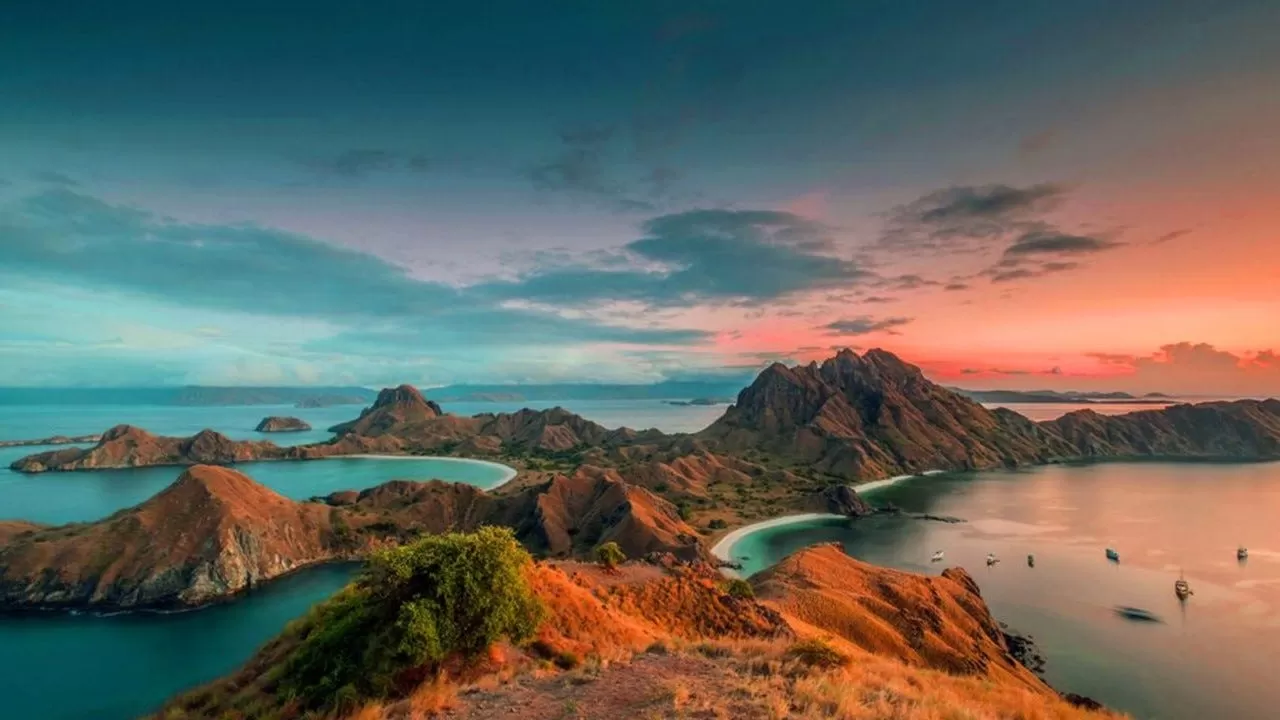 Labuan Bajo: Surga Tersembunyi di Ujung Timur Indonesia - Radar Madura