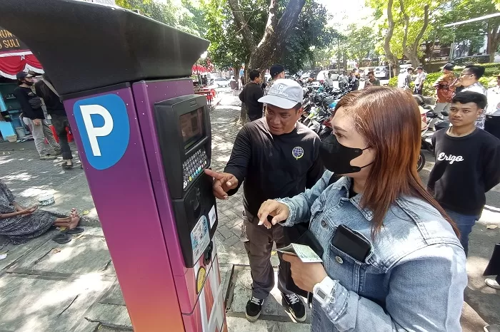 Terapkan Pembayaran Parkir Non Tunai Untuk Sejahterakan Jukir Di ...