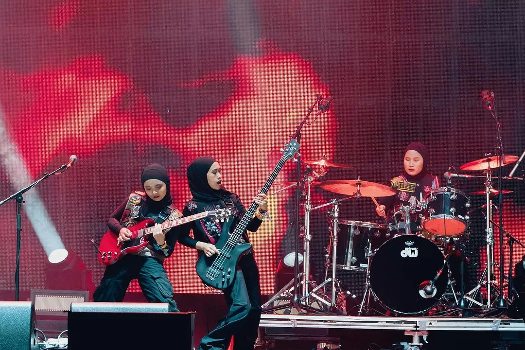 Voice Of Baceprot, Band Metal Pertama Indonesia Tampil Sepanggung Di ...