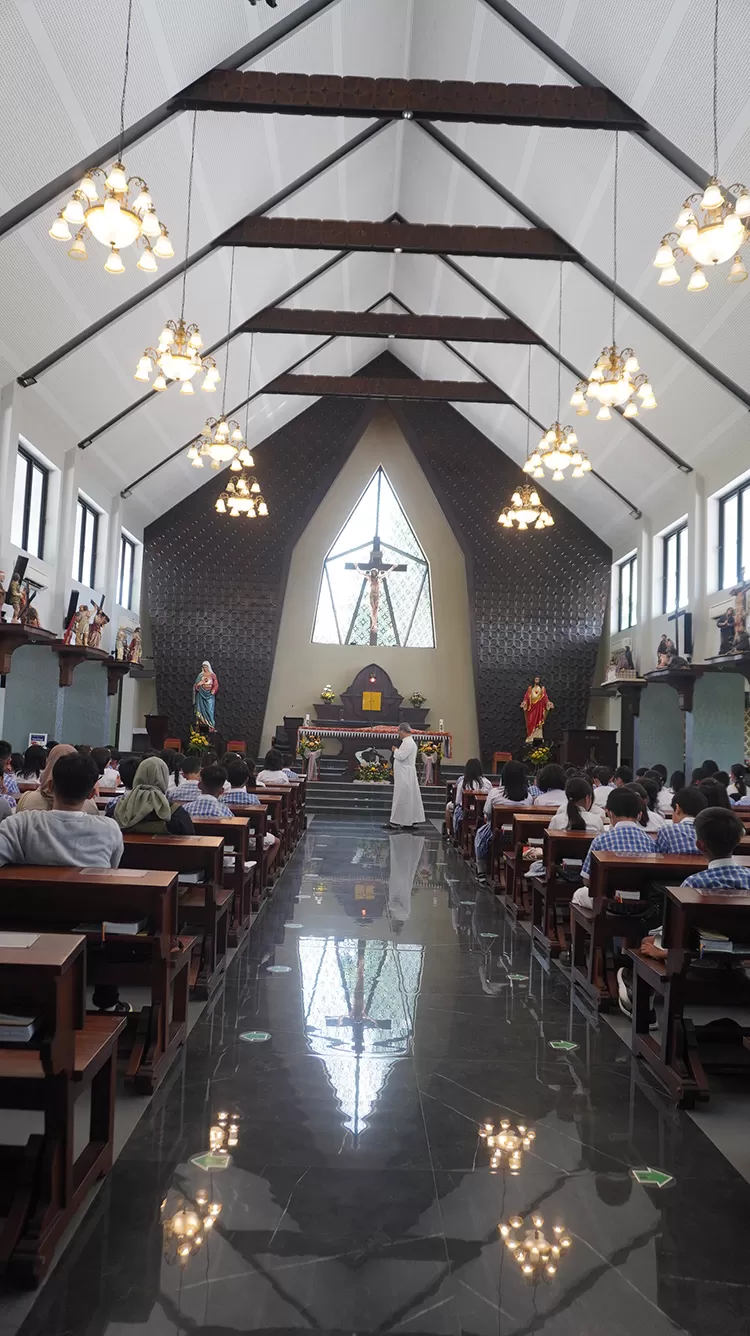 Gereja Katolik Hati Tersuci Santa Perawan Maria Gereja Katolik Baru Di