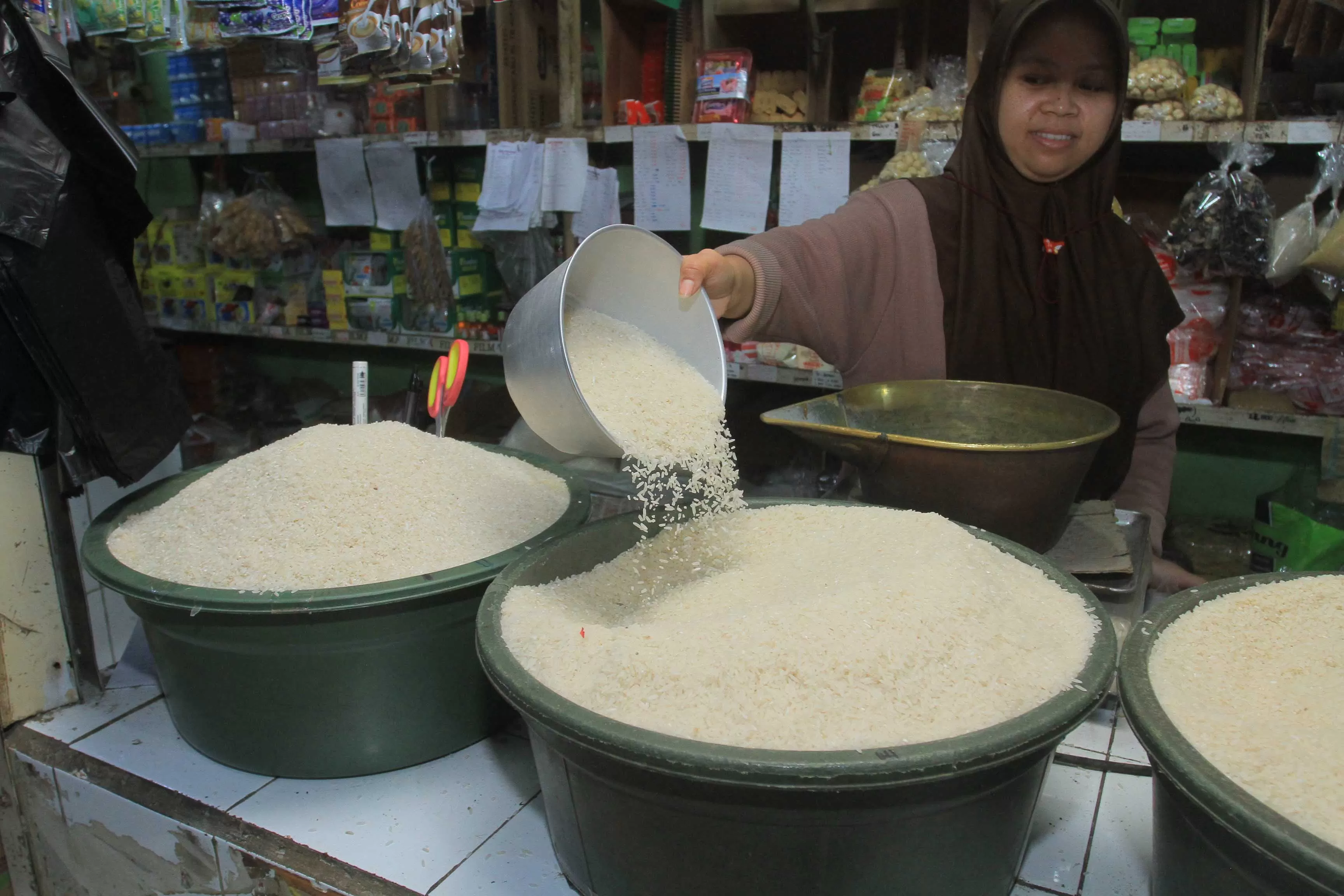 Dampak Kenaikan Harga Beras Di Kota Madiun, Inflasi Sentuh Angka 8,64 ...