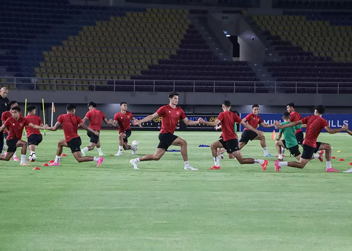 18 Ribu Suporter Bakal Jadi Saksi Laga Timnas Indonesia Vs Chinese ...