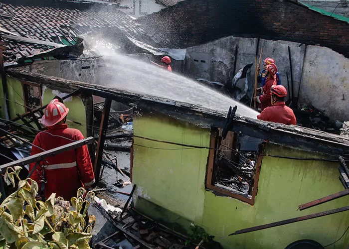 Kasus Kebakaran Tinggi, Damkar Kota Surakarta Bentuk Relawan Di 54 ...