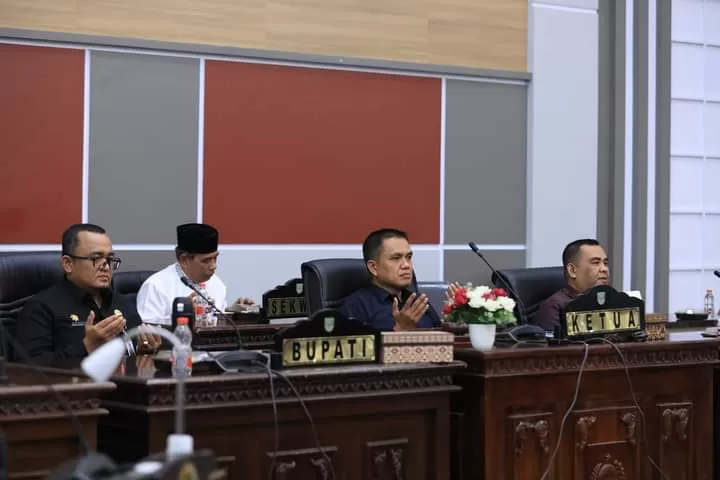 DPRD Rohul Rapat Paripurna Penyampaian Laporan Hasil Reses Masa Sidang ...