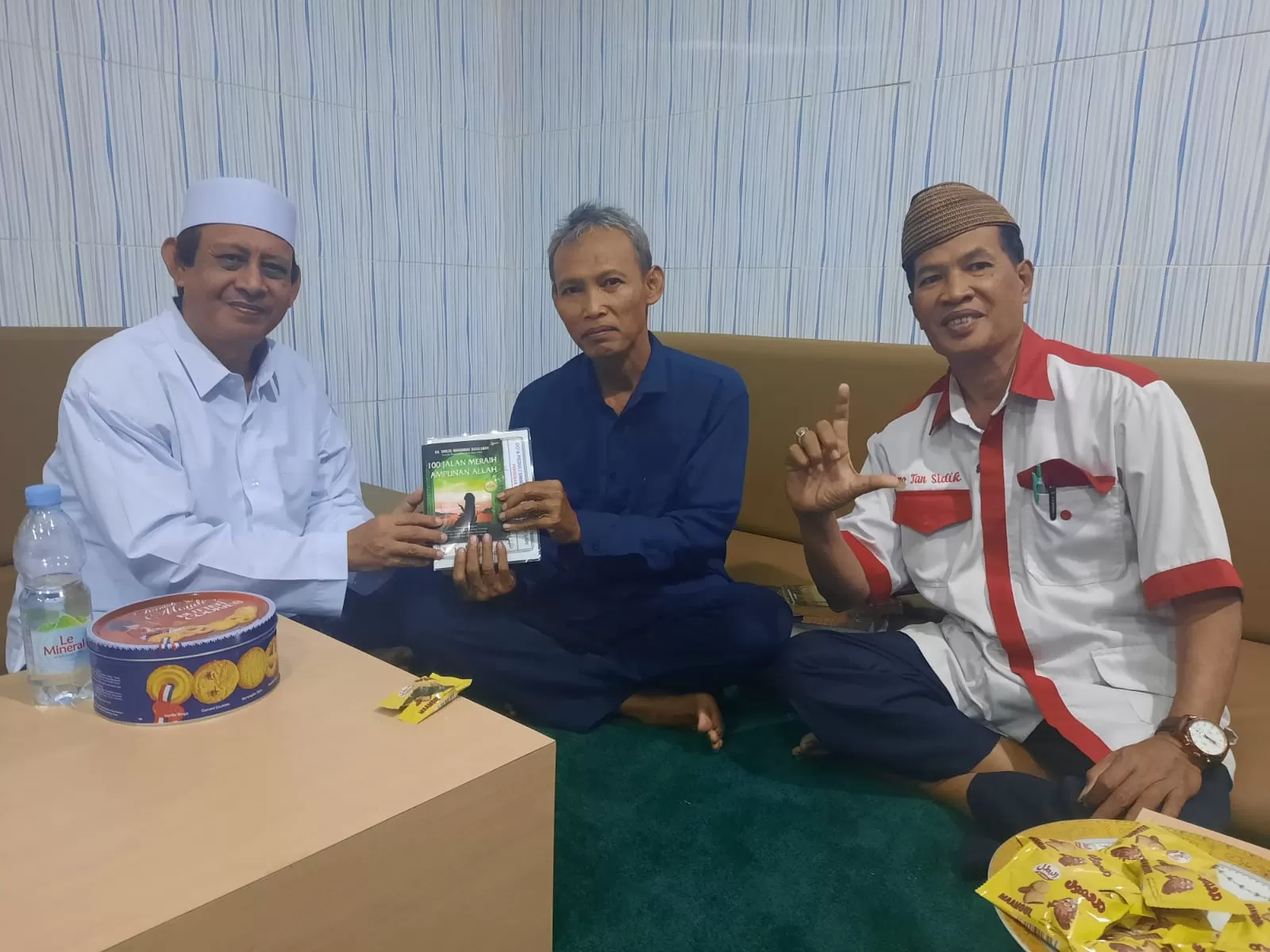 Syekh Sholeh Basalamah Seneng Lamon Bukune Dioret-oret - Pantura Post