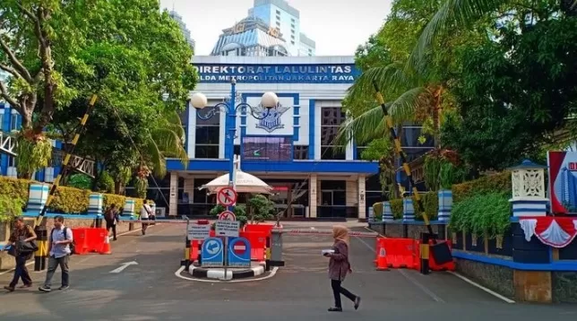 Penerapan Perdana CFD Di Polda Metro Jaya, Layanan Samsat Hingga Cek ...