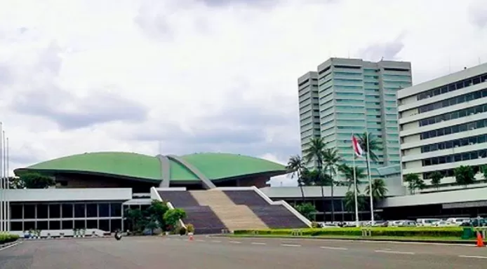 Sejarah Berdirinya Gedung DPR Di Pejambon Hingga Alasan Pindah Ke ...