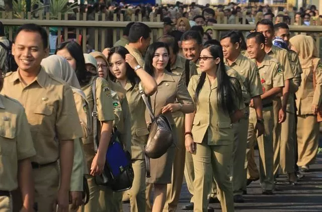 Gaji PNS Naik 2024 Lengkap Tabel Gaji PNS Golongan III Berdasarkan Masa ...