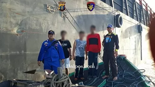 PENCURIAN DI TONGKANG: Polairud Polda Kaltim menangkap komplotan pencuri batu bara di kapal tongkang.