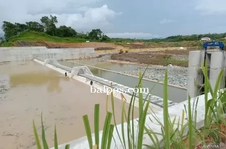 PENUNJANG IKN:Pembangunan intake di Kecamatan Sepaku, Kabupaten Penajam Paser Utara diperkirakan rampung April 2023.