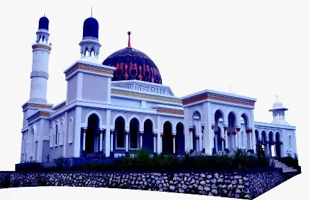 BELUM DIBERI NAMA: Masjid yang dibangun Makmur HAPK di Teluk Bayur.