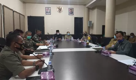 PERSIAPAN PILKADA: Penjabat sementara (Pjs) Bupati Berau, Muhammad Ramadhan, memimpin rapat koordinasi persiapan Pilkada Berau 2020, kemarin.