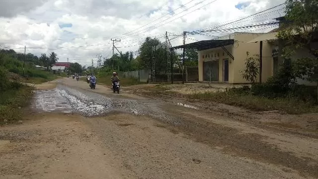 DITINGKATKAN: Saluran drainase dan ruas Jalan Pulau Panjang, Tanjung Redeb ditingkatkan pemerintah kabupaten.