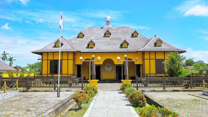-SIMBOL BUDAYA: Museum Batiwakkal, Gunung Tabur.