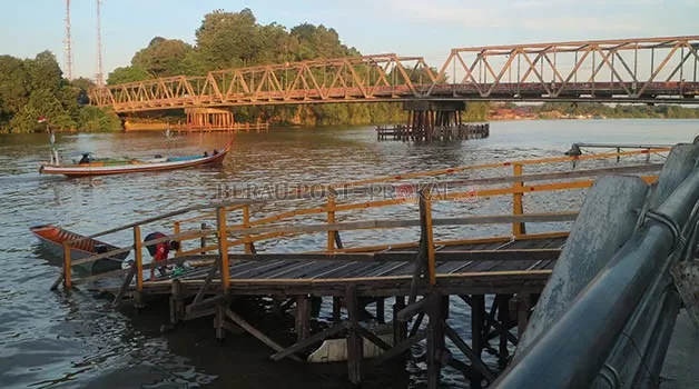 TIDAK MUBAZIR: Dermaga penyeberangan sementara yang dibangun di Dermaga Wisata di Jalan Milono, Tanjung Redeb, belum difungsikan karena tertundanya perbaikan Jembatan Sambaliung.