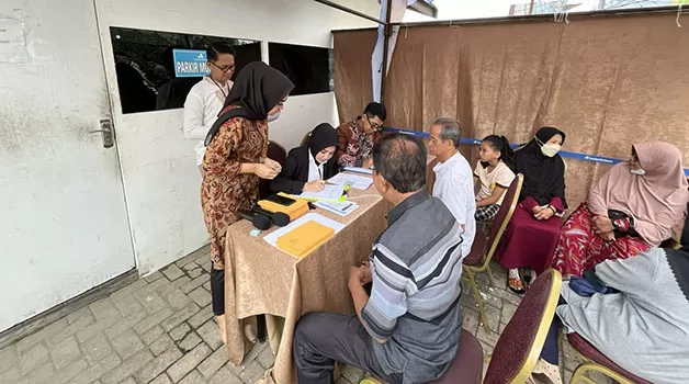 BAKAL DIRUTINKAN: Bankaltimtara Cabang Tanjung Redeb melaksanakan pemeriksaan kesehatan gratis bagi pensiunan PNS yang menjadi nasabah aktif di Bankaltimtara.