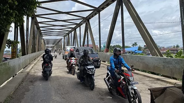 AKAN DITUTUP: Jembatan Sambaliung akan segera ditutup pada 1 Juni mendatang untuk perbaikan total yang dilakukan pemerintah.