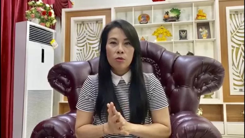 Walikota Singkawang, Tjhai Chui Mie mengumumkan dirinya terkonfirmasi positif Covid-19. sumber: video pribadi
