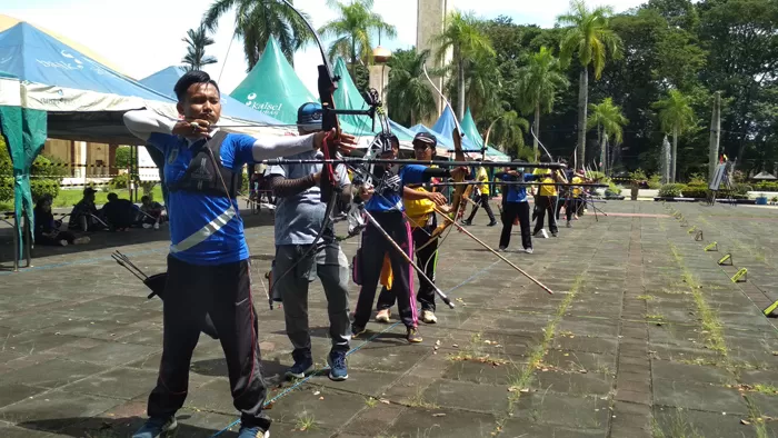 BIDIK SASARAN: Suasana pertandingan Kejuaraan Panahan Borneo Open V 2019. Tahun ini, kejuaraan Borneo Open VI 2020 bakal diadakan di Kota Banjarbaru.