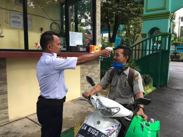 Manajemen Sekolah menengah kejuruan Pertanian Pembangunan (SMK-PP) Negeri Banjarbaru kembali mengambil langkah preventif dalam mencegah virus corona.