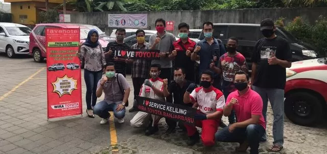 KOMITMEN BERSAMA: Favehotel Banjarbaru dan Wira Toyota Banjarbaru berkomitmen membantu Pemerintah Daerah dalam percepatan pengananan Covid-19. | FOTO: RAHMAT/RADAR BANJARMASIN